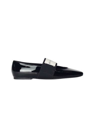 FLATS-GIVENCHY