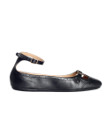 FLATS-CHLOE