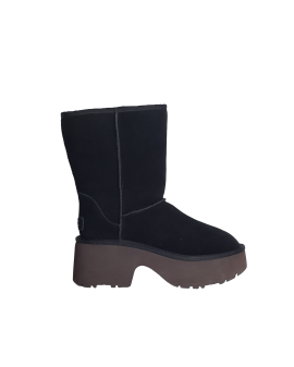 BOOTS-UGG