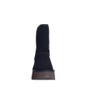 BOOTS-UGG