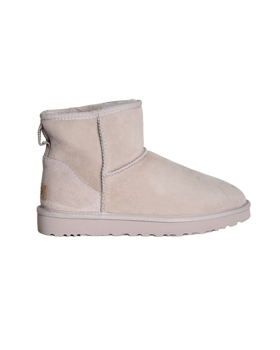 BOOTS-UGG