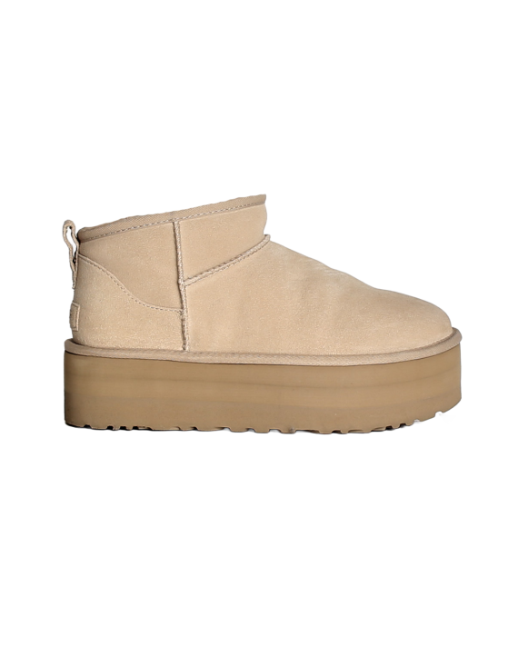 BOOTS-UGG