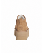 BOOTS-UGG
