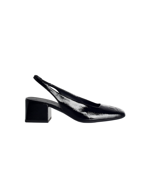 PUMPS-COURREGES