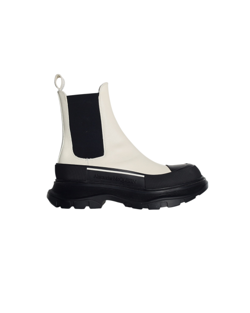 BOOTS-MCQUEEN