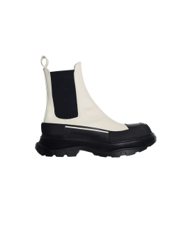 BOOTS-MCQUEEN
